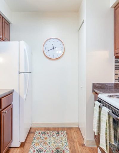 regents-court-apartments-for-rent-in-westland-mi-gallery-7